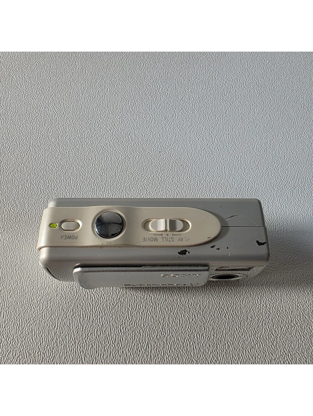 Sony Cyber-shot DSC-U10 Digital Compact Camera Silver With Memory Stick